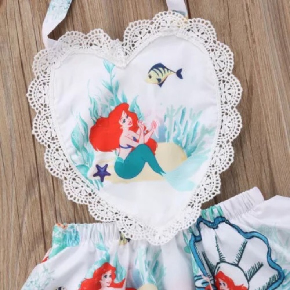 Ariel Little Mermaid Dress Heart and Lace Detail - Picture 5 of 7